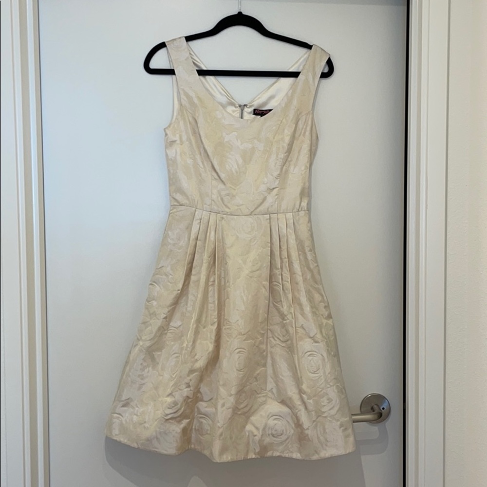 Cocktail Dress WITH POCKETS